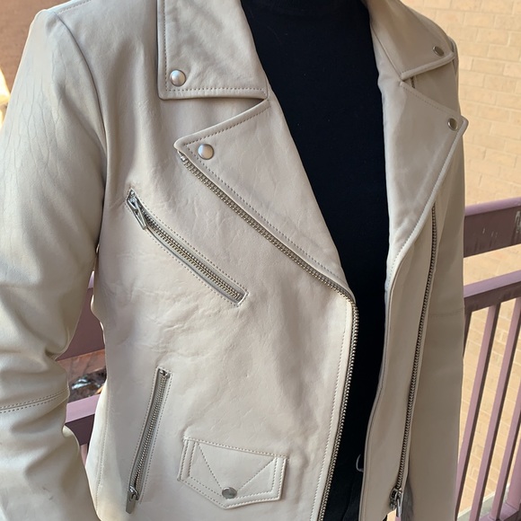 COPY - VEDA 100% lamb leather motorcycle jacket  in perfect condition! - Picture 2 of 8